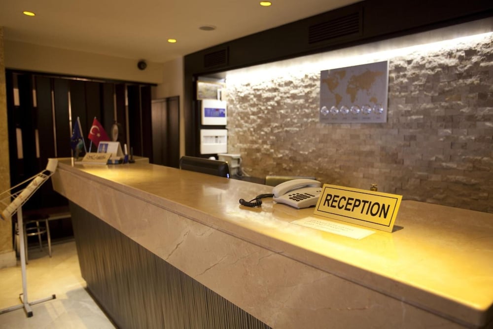 Grand Laleli Hotel 4/27