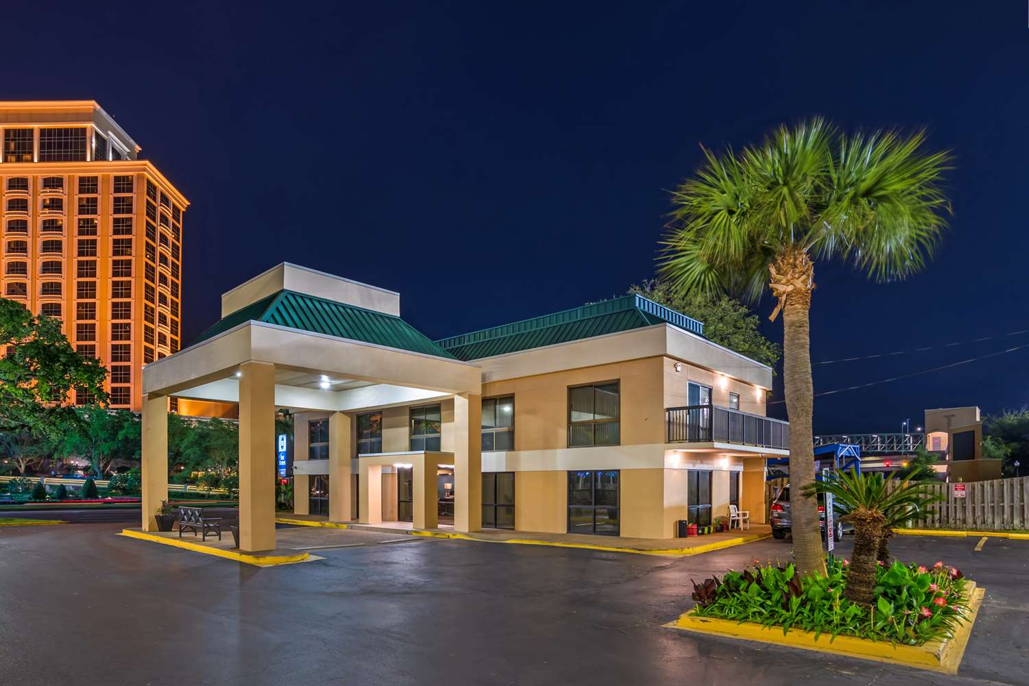 Best Western Oak Manor 2/32