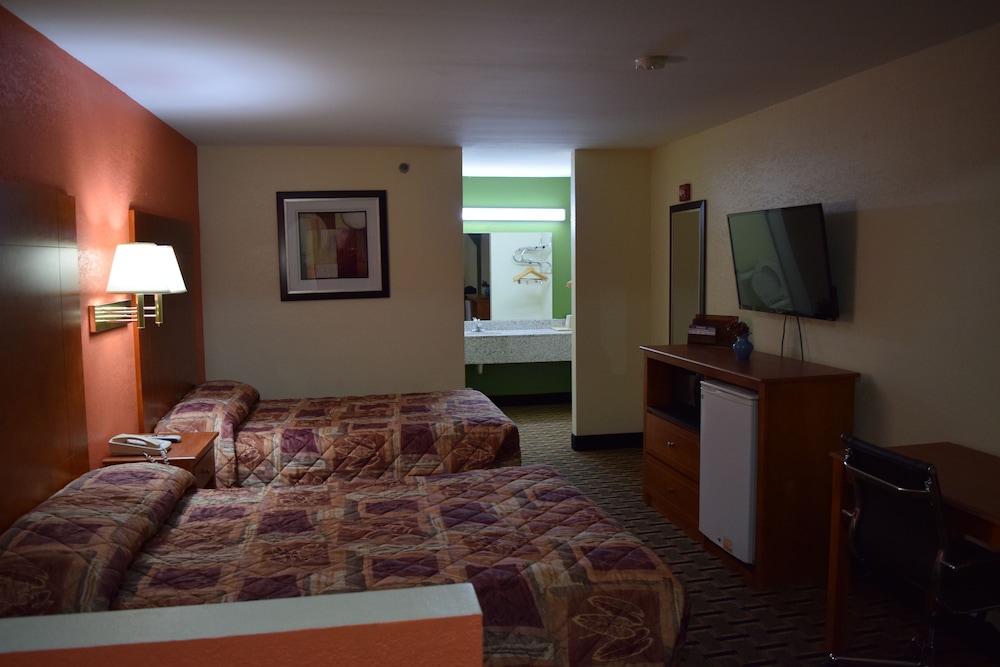 Royal Inn Douglasville 17/28