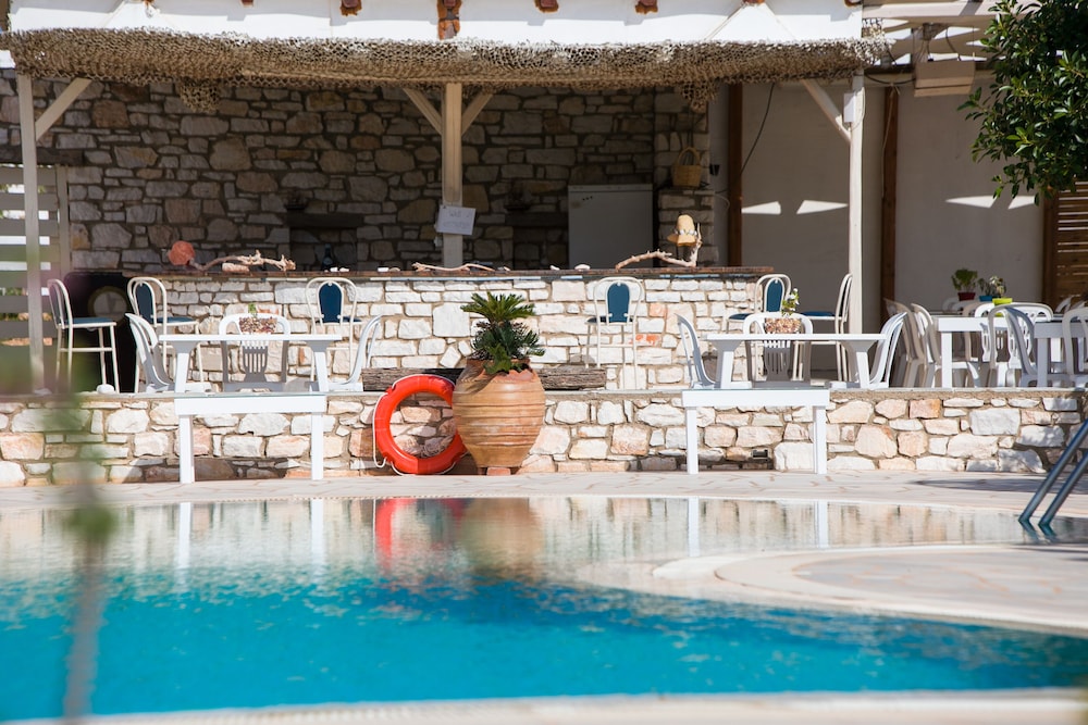 Fyrogenis Palace Hotel - Apartments 42/50