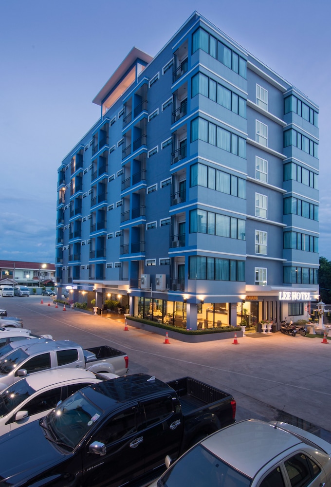 LEE HOTEL photo2