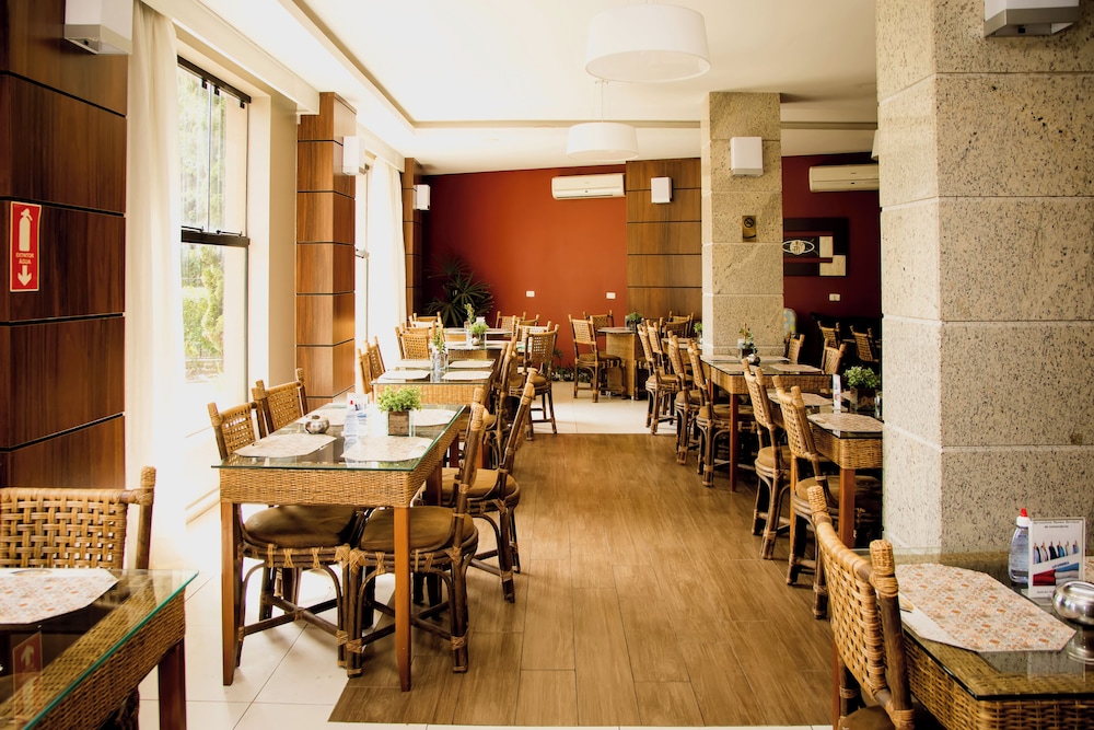Class Hotel 54/69