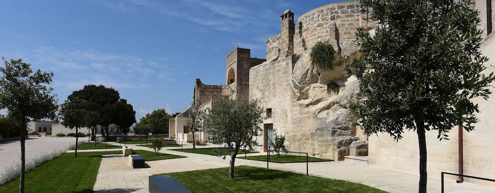 Masseria Santa Lucia 38/43