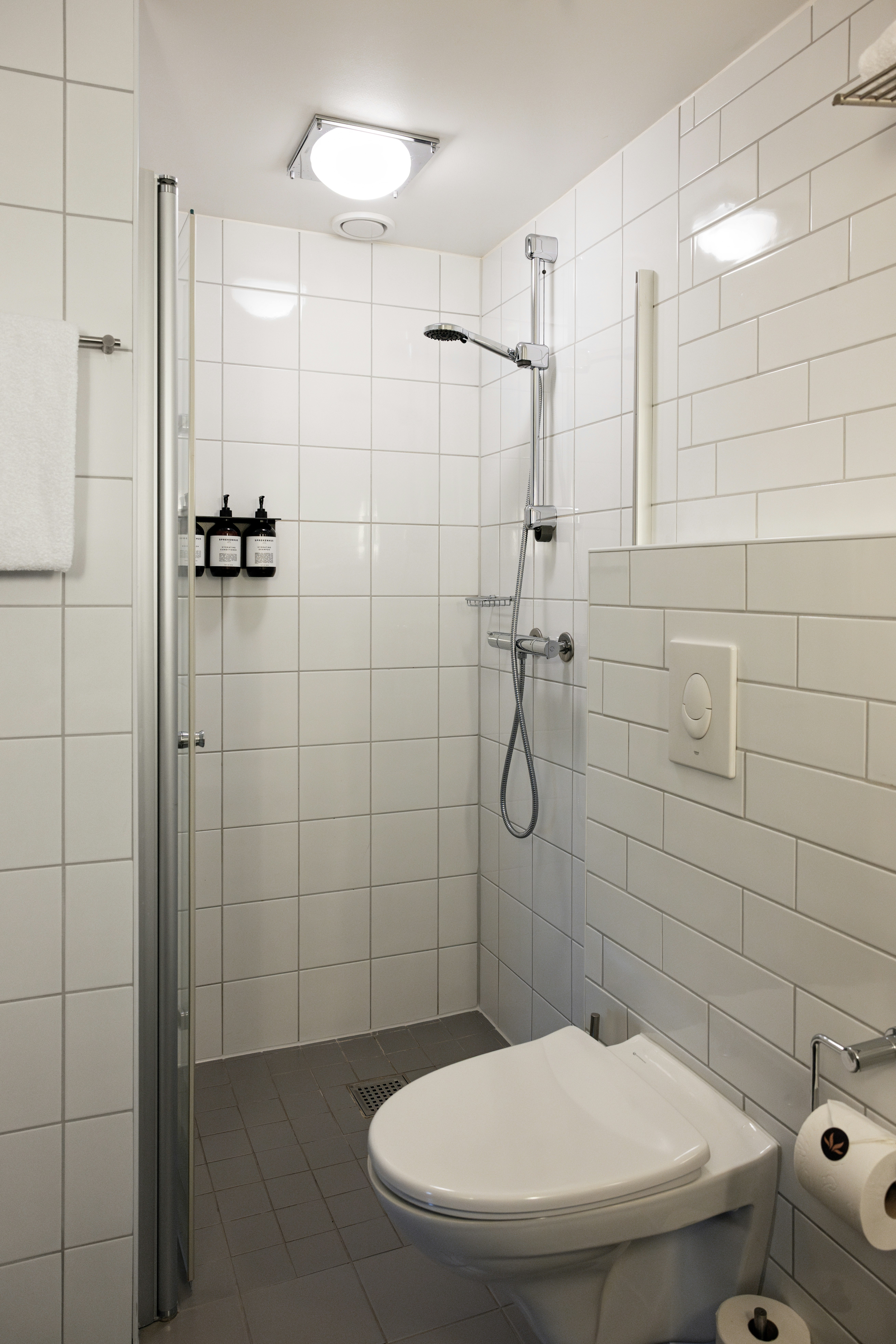 Brosundet Hotel 48/49