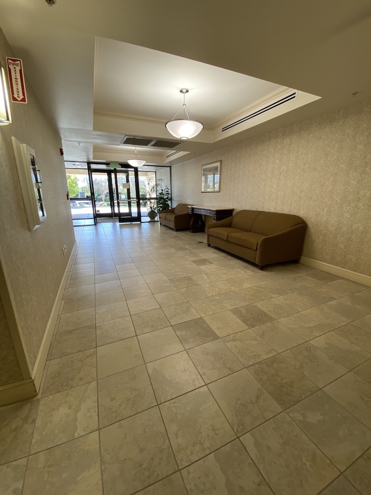 Budget Inn San Leandro 6/23