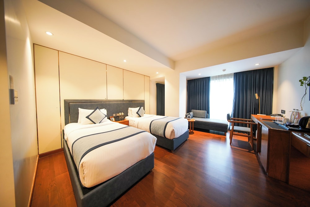 Pride Hotel Udaipur 10/45