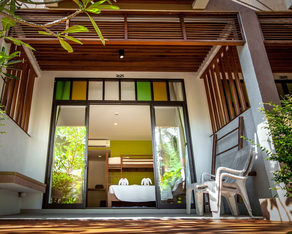 K.B. Resort Koh Chang 1/32