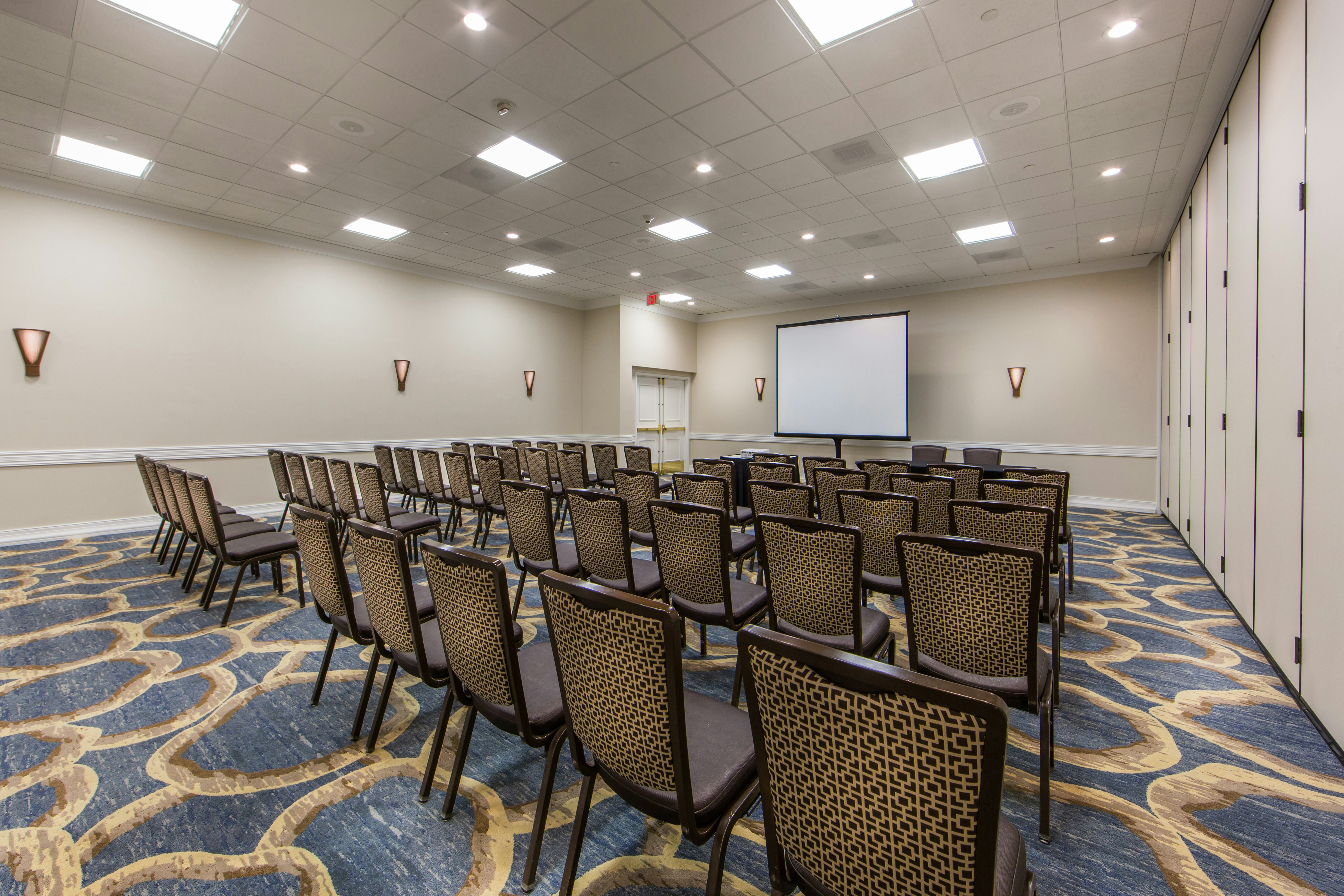 Hilton Irvine/Orange County Airport 67/82