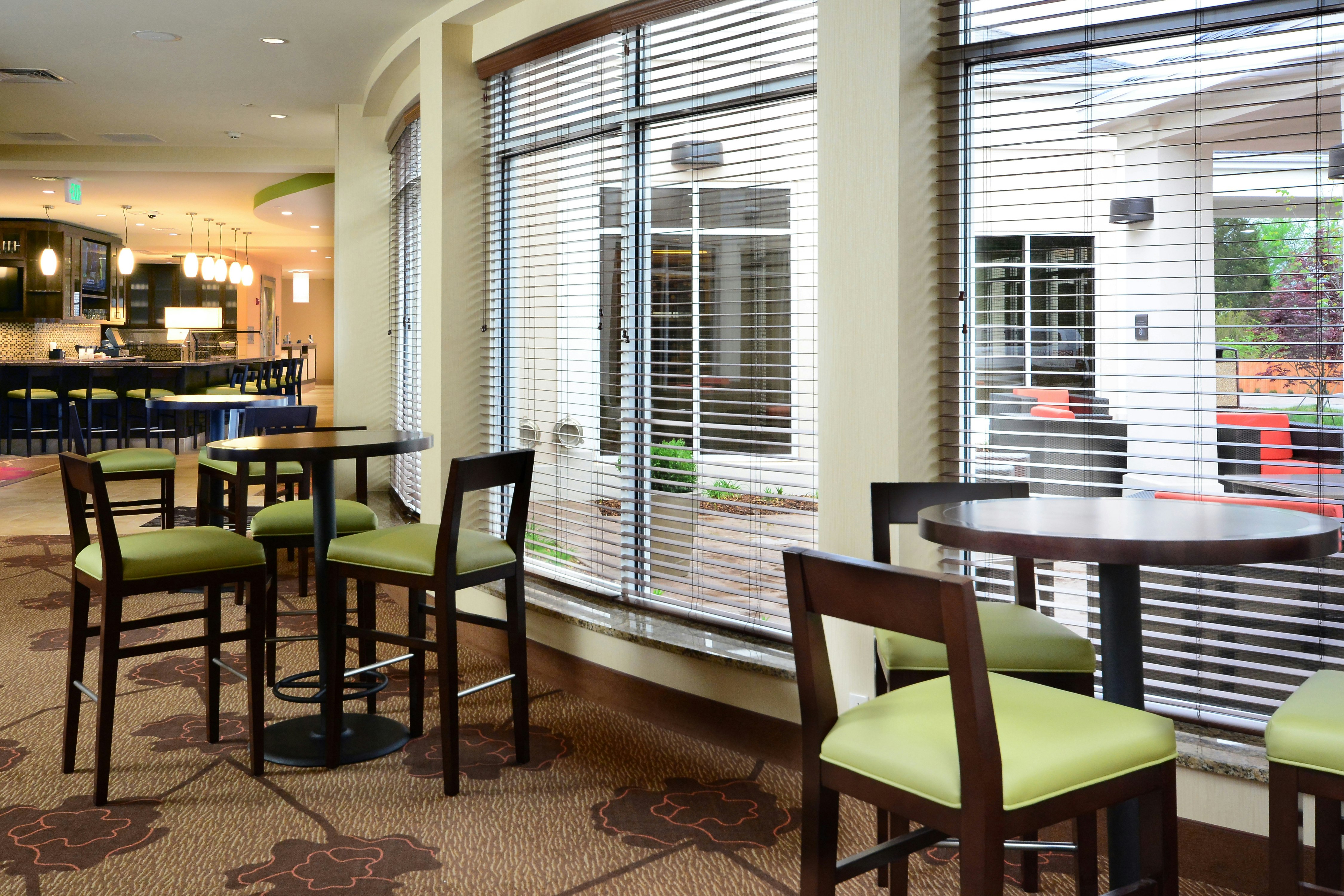 Hilton Garden Inn Greensboro Airport 32/50