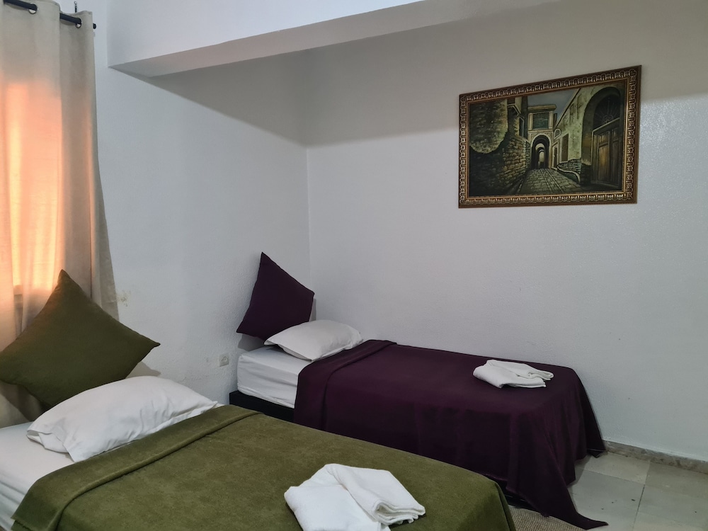 Appart Hotel Larbi 13/45