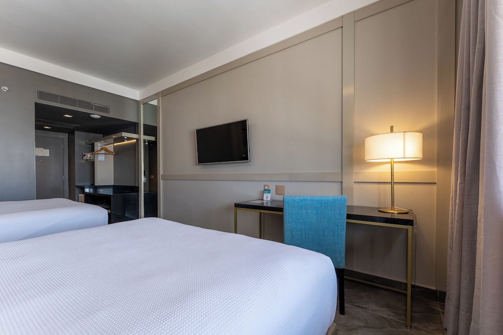 Hotel Deville Prime Cuiaba 23/86