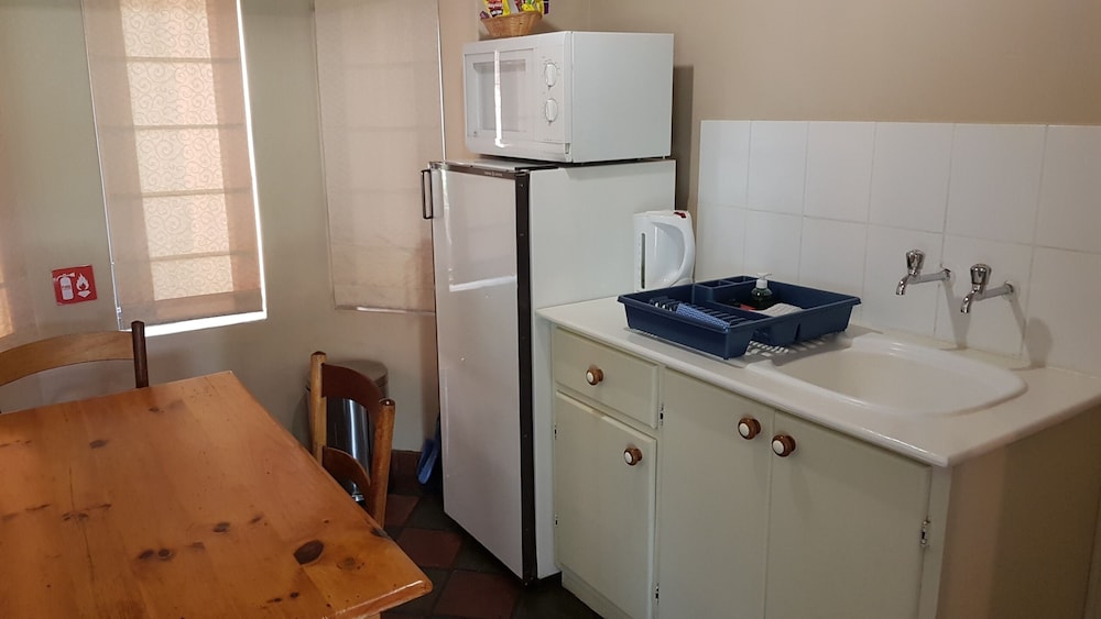 Dias Guest House 48/50