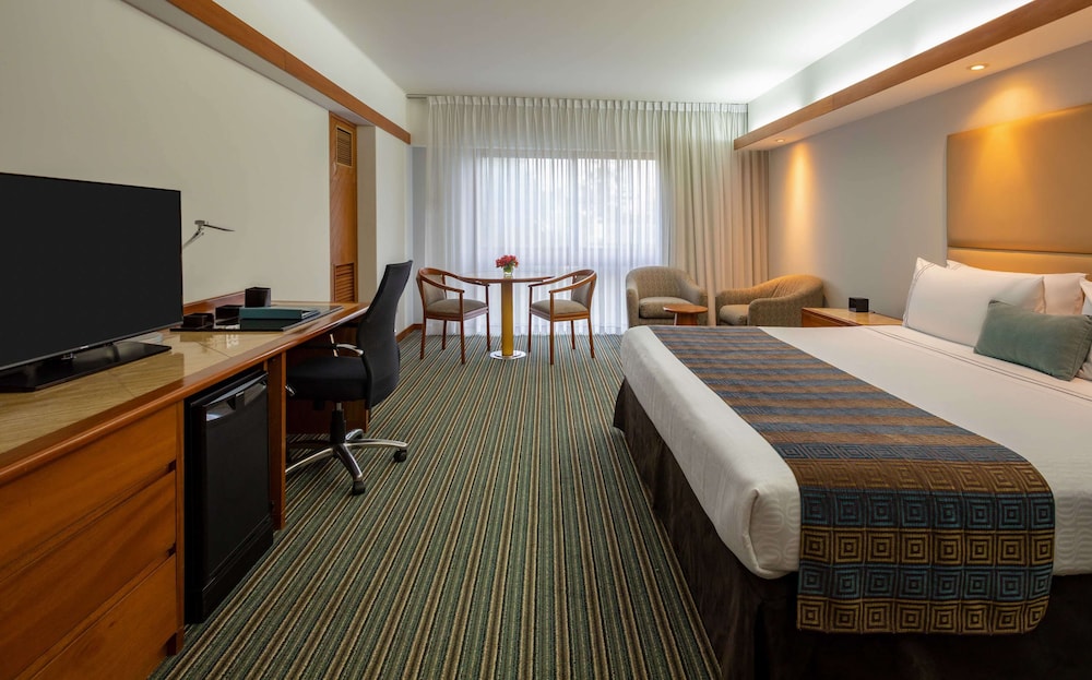 Sonesta Hotel El Olivar Lima 20/63