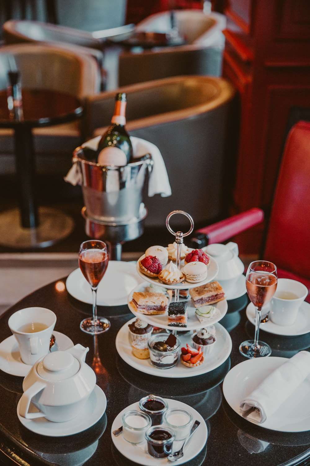 Hotel Metropole Geneve 39/57
