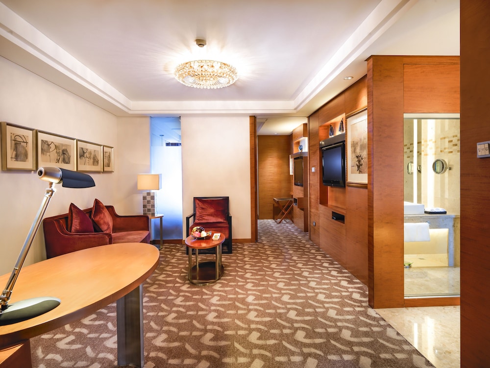 Swissotel Foshan 45/70