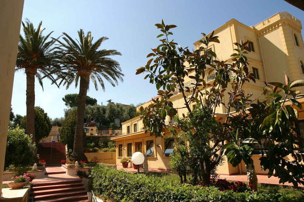 Hotel Villa Igea 55/62
