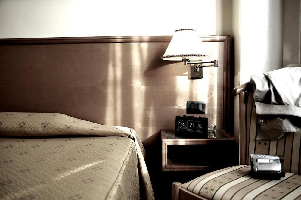 Hotel Estense 21/40