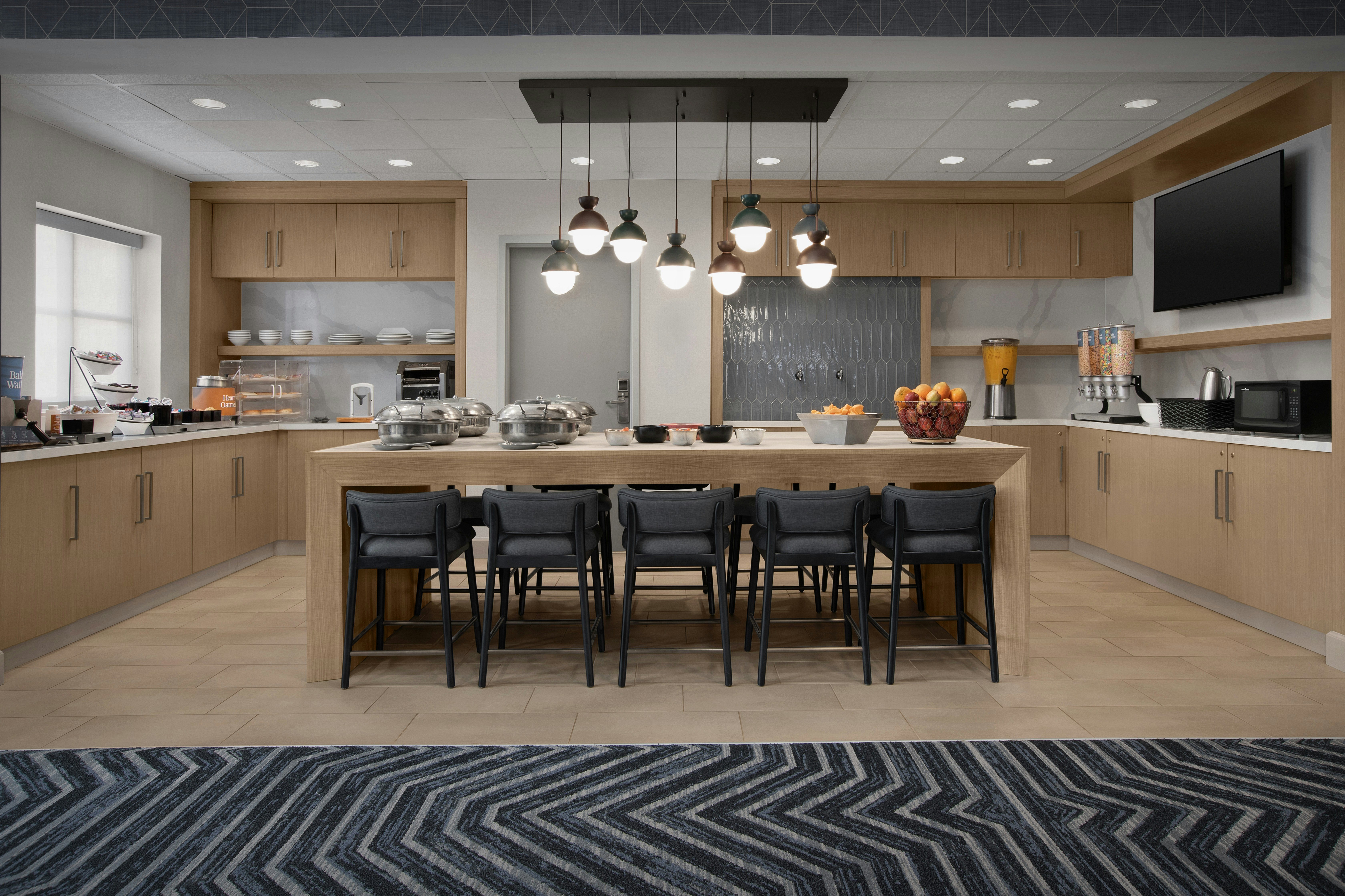 Homewood Suites by Hilton Colorado Springs North USAFA 19/27