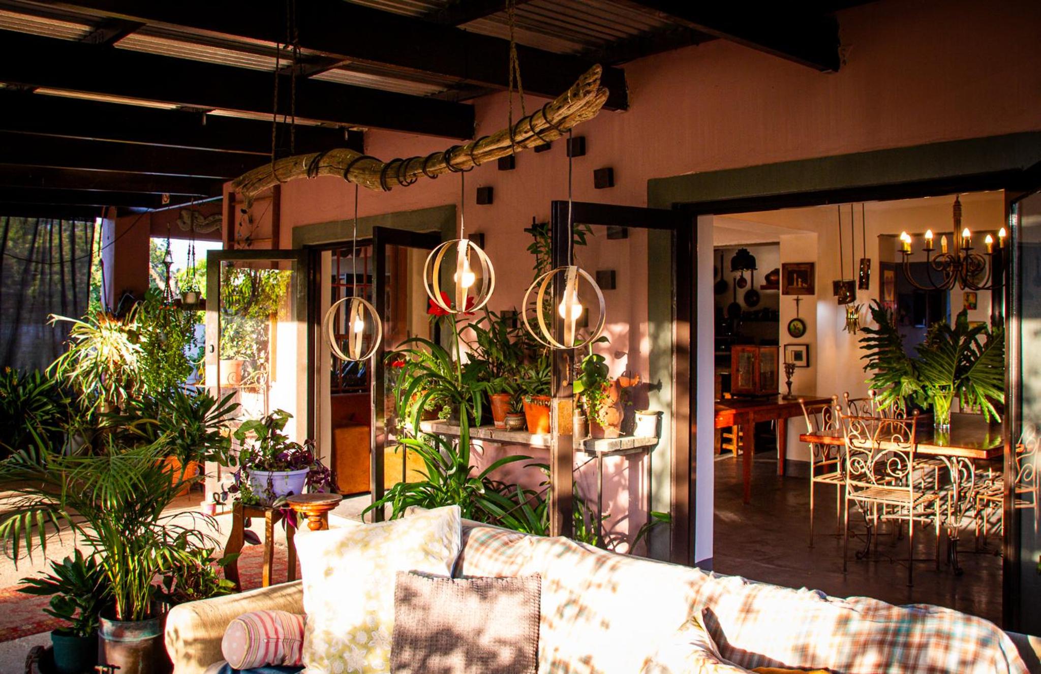 Ebonymoon Guest House & Studio 2/32