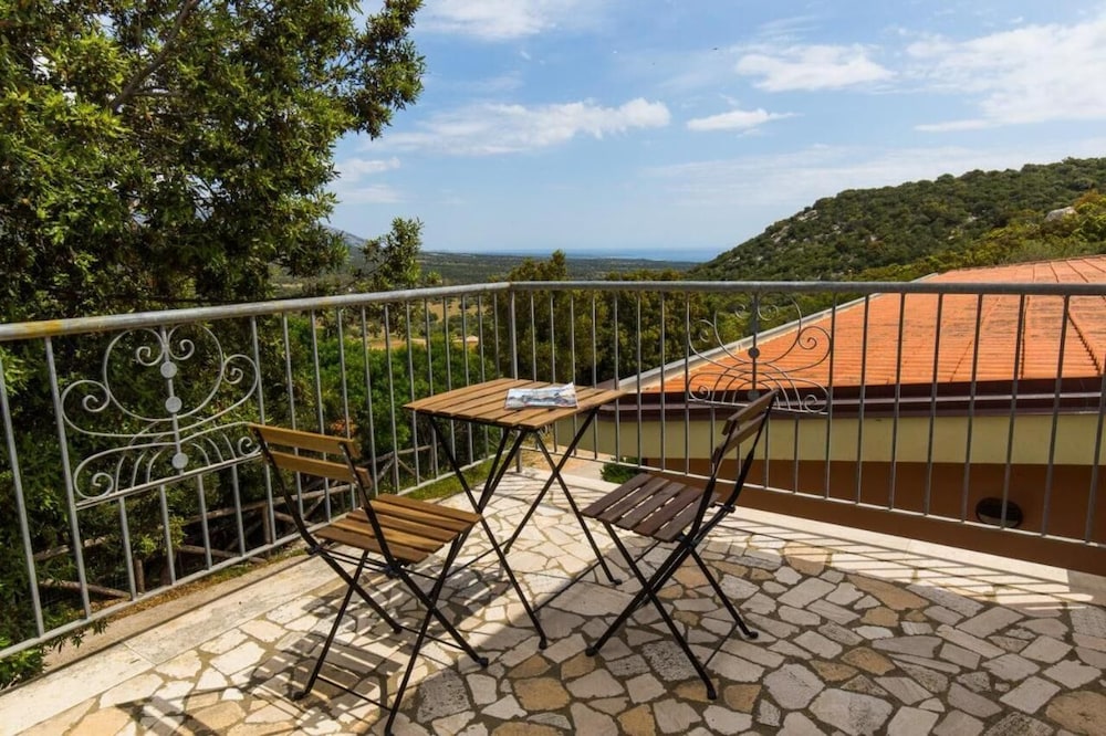 Hotel Ispinigoli 32/35