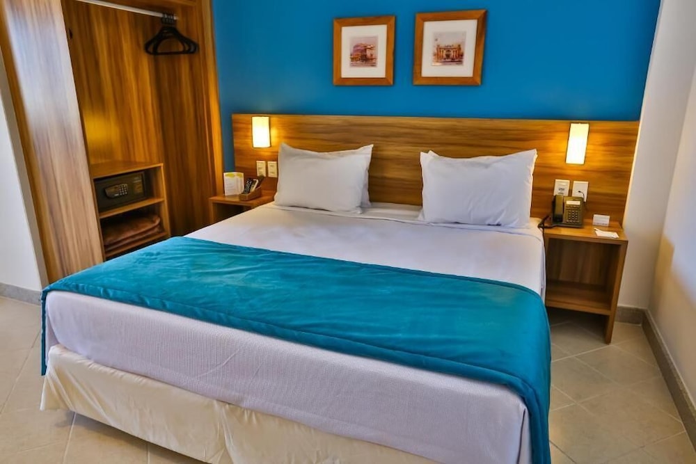 Arcus Hotel by Atlantica ex Comfort Hotel Aracaju 16/32