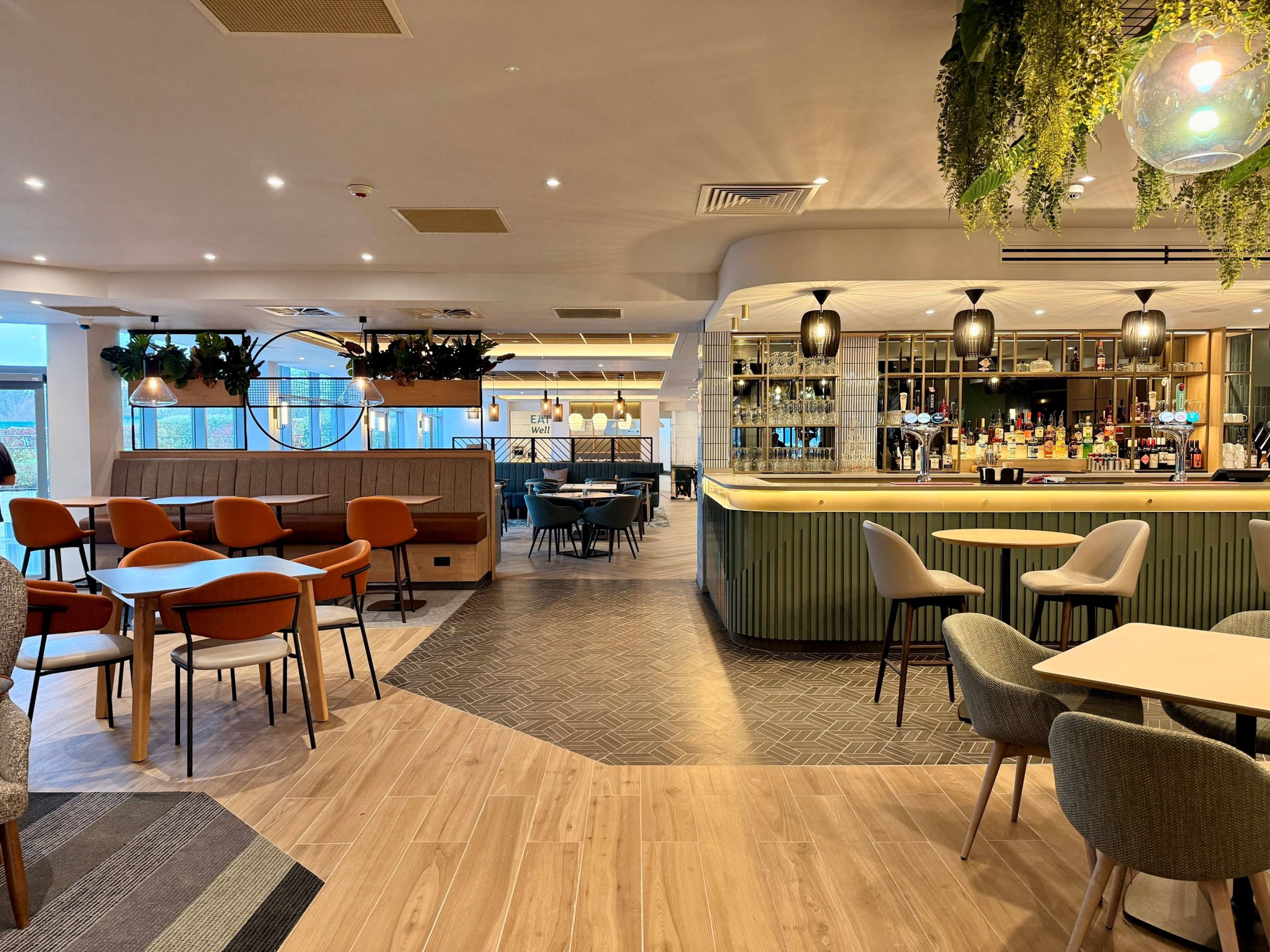 London Luton Vale Hotel 30/37