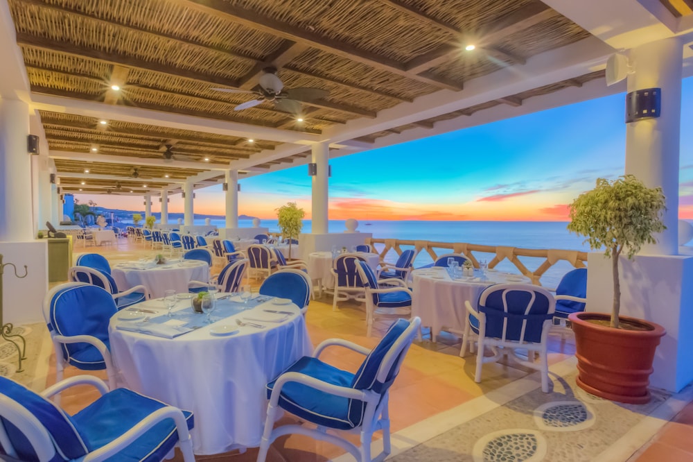 Pueblo Bonito Los Cabos Beach Resort 54/74