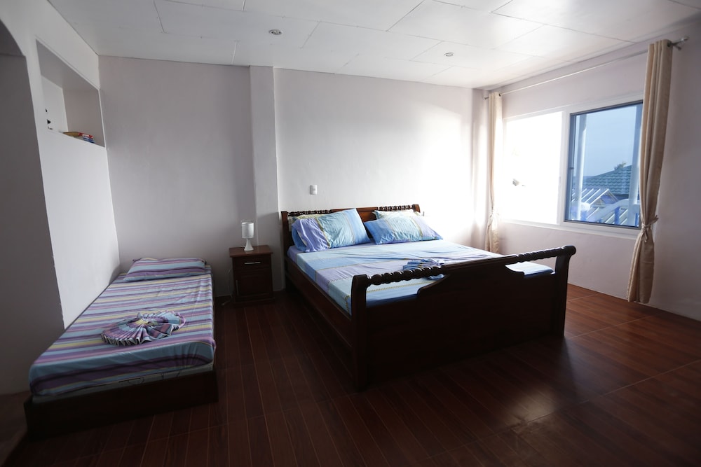 Little Mermaid Dive Resort 32/54