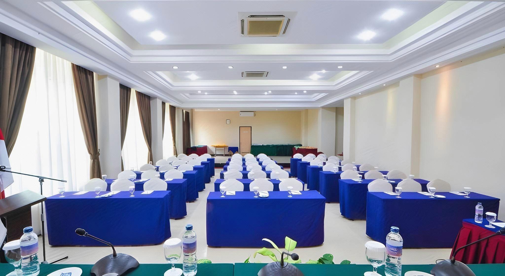 DAIMA HOTEL 44/55