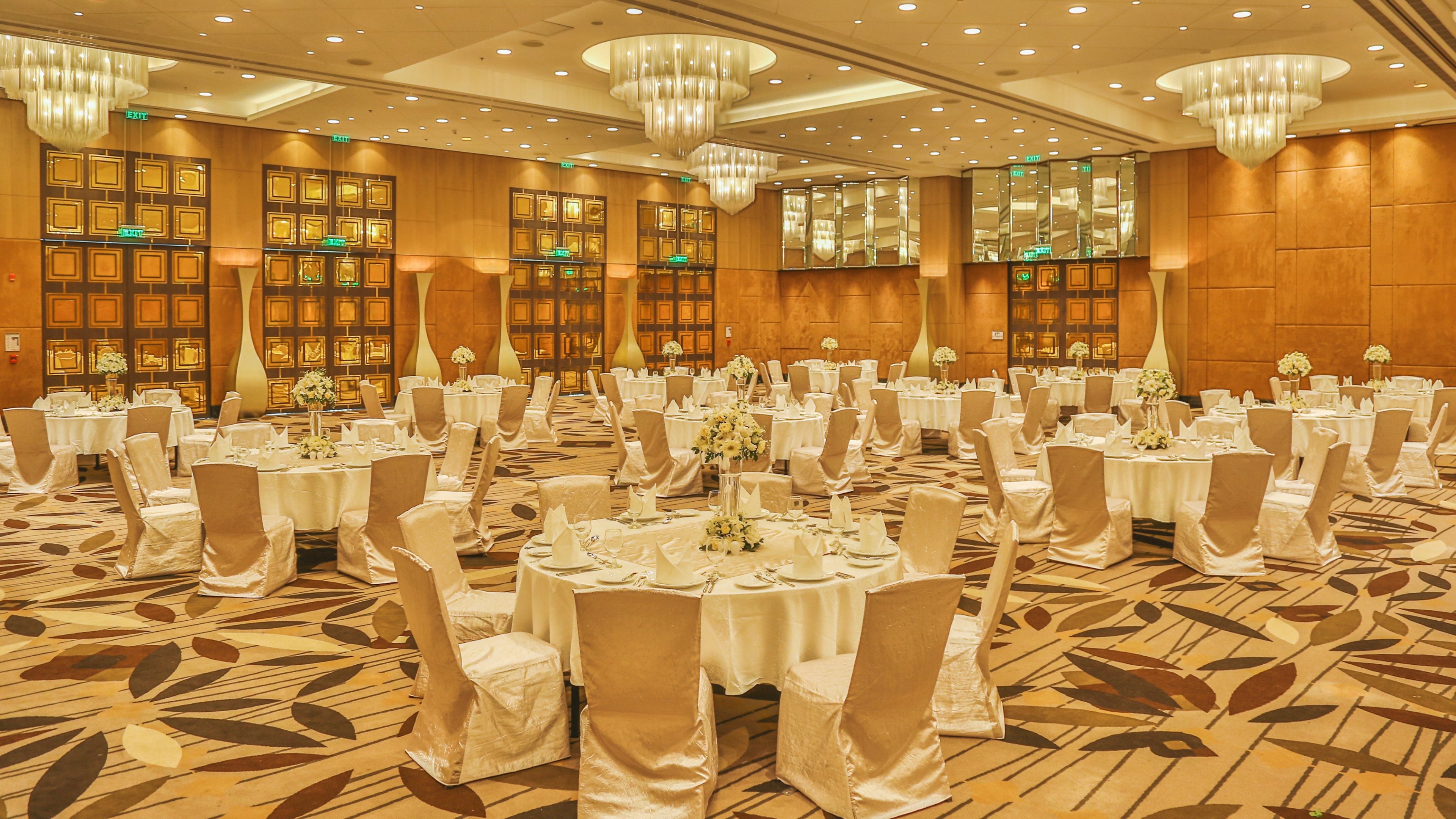 InterContinental Dhaka 74/81