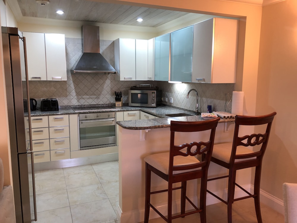 White Sands Beach Condos 29/50