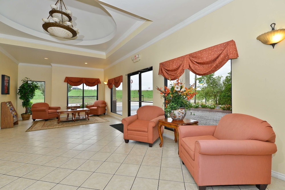 Americas Best Value Inn Hillsboro 19/25