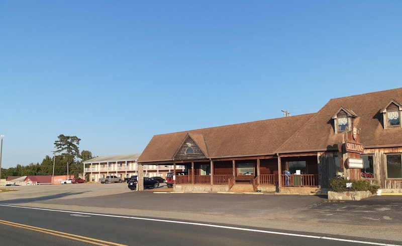 Sheldon's Motel by OYO Keysville Near Hwy 360 19/23