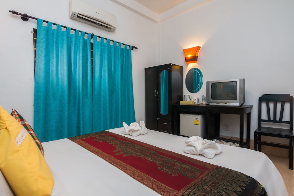 Bou Savy Guesthouse 14/68