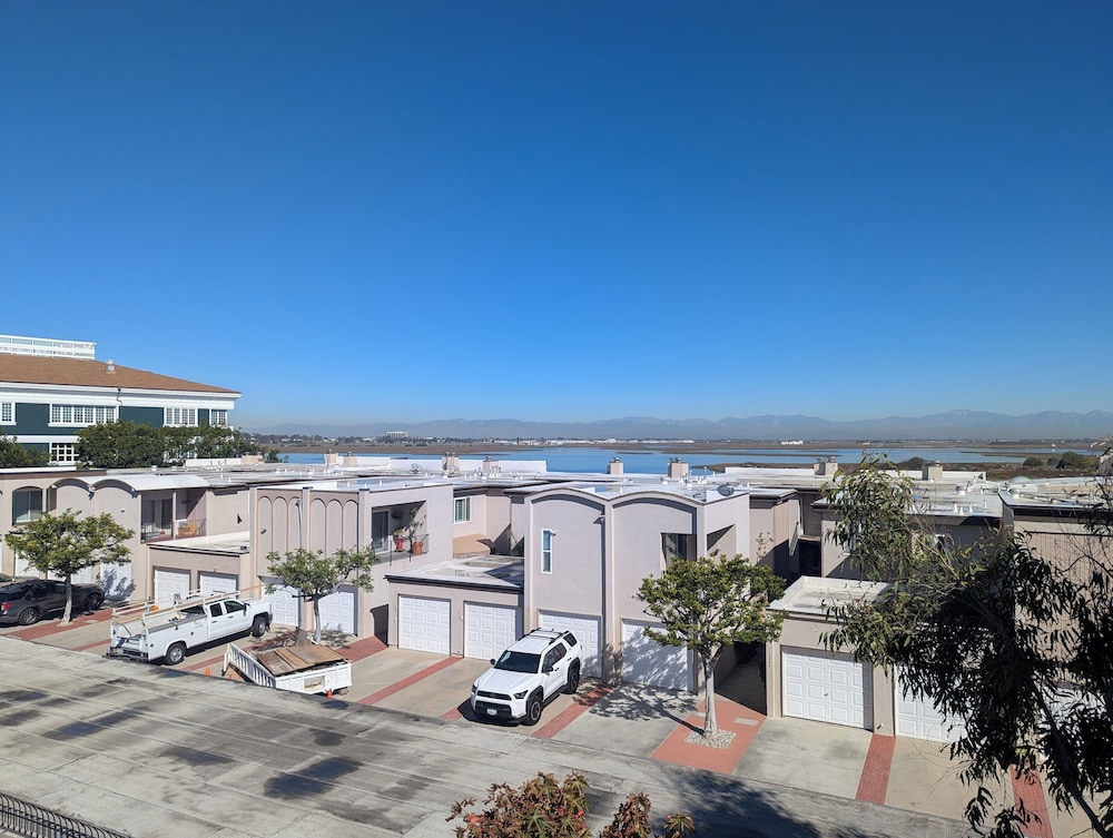 Oceanview Motel - Huntington Beach 2/50