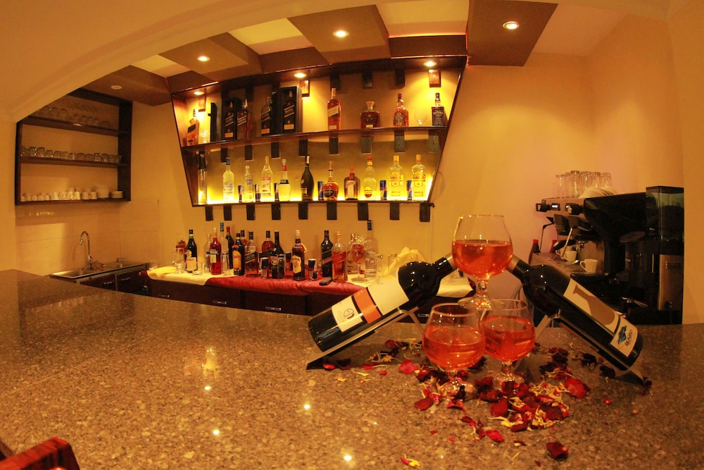 Zmama Hotel 24/50