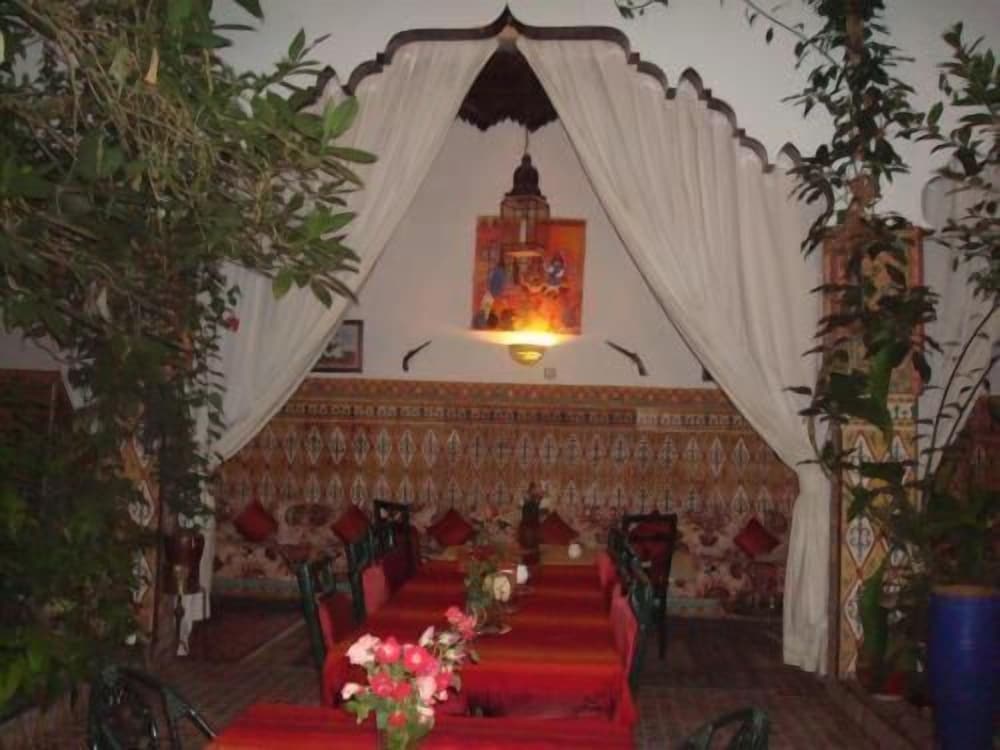 Riad Maryam 1/50