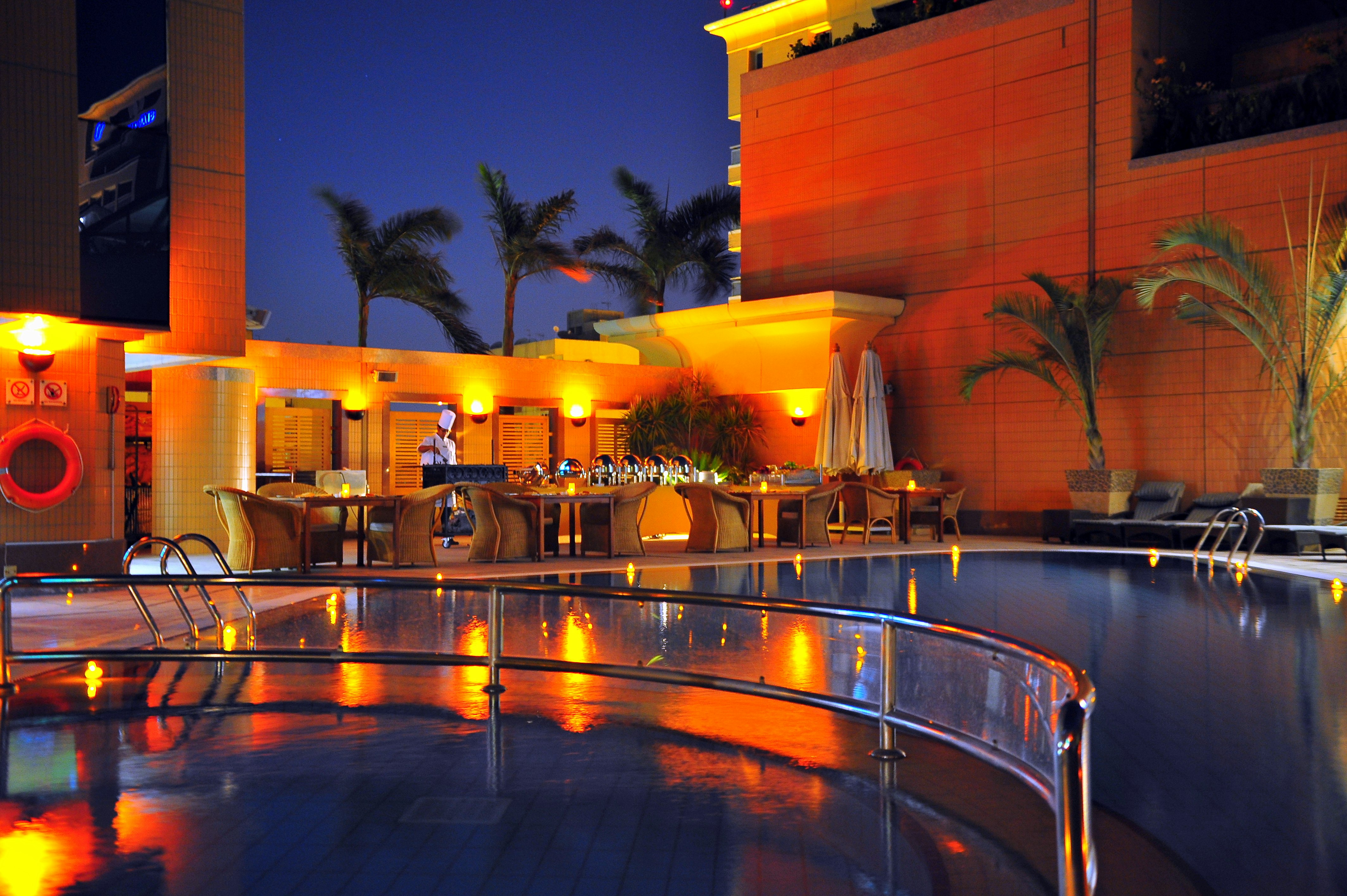 Holiday Inn Cairo City Stars 72/76