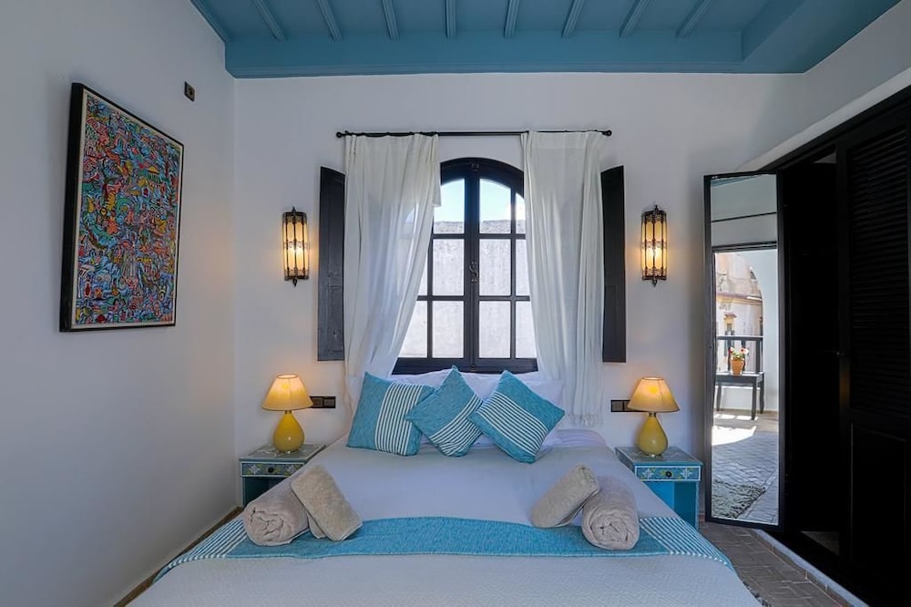 Riad Dar Awil 14/45