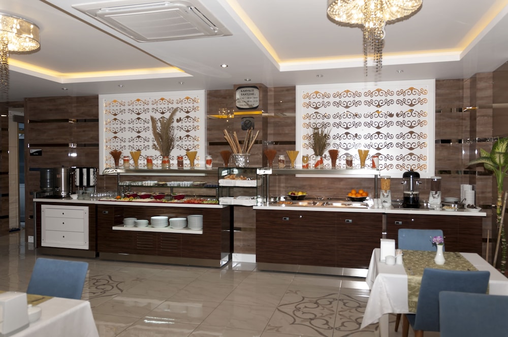 Park Yalcin Hotel 4/23