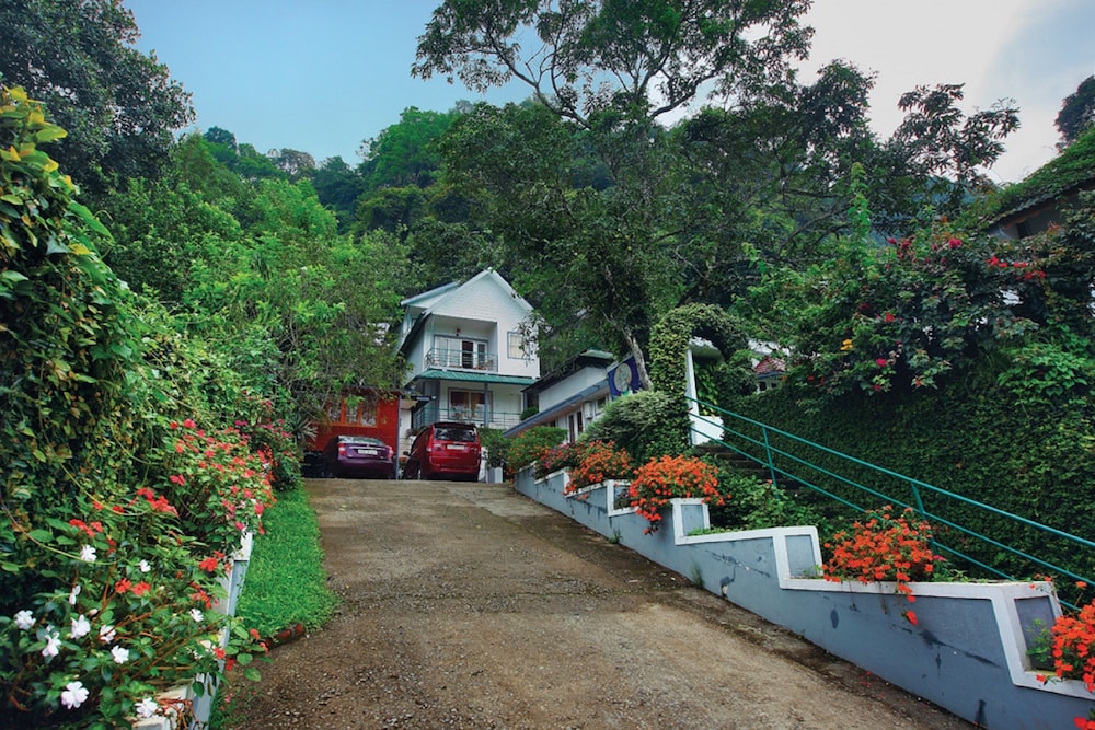 BELLA VISTA RESORT 42/48