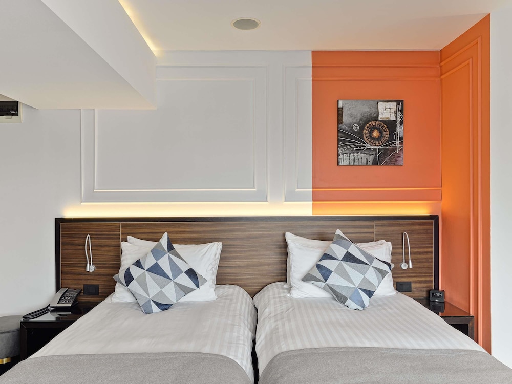 STANDARD, TWIN BEDS