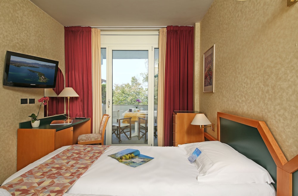Hotel Nettuno 35/60
