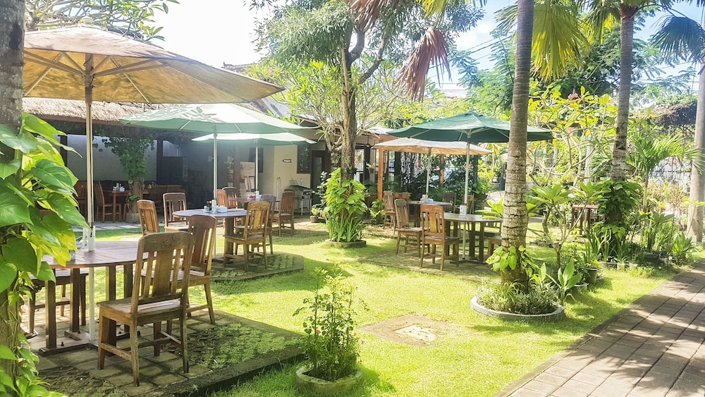 Naturela Uluwatu 62/67
