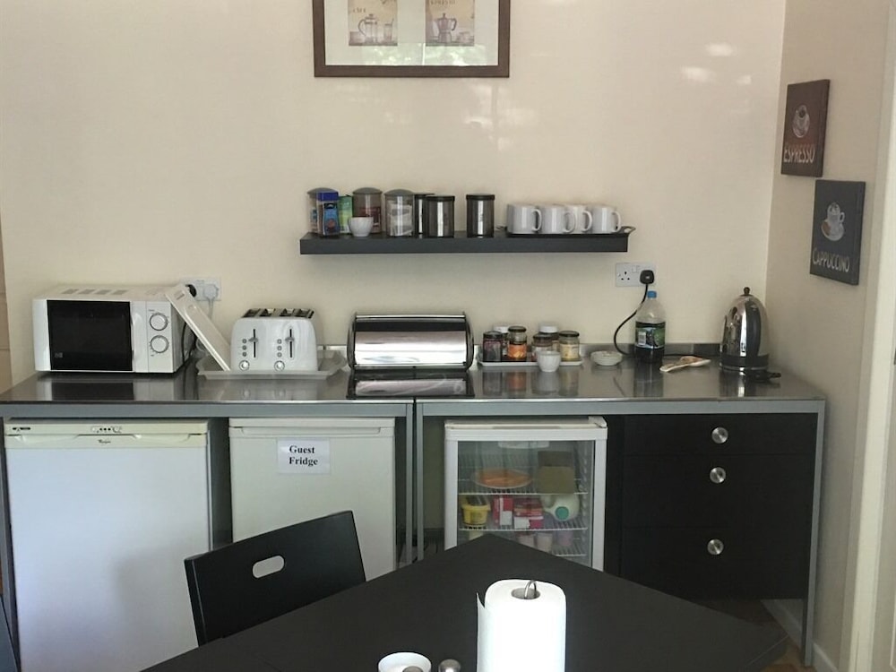 City Lodge Guest House 33/51