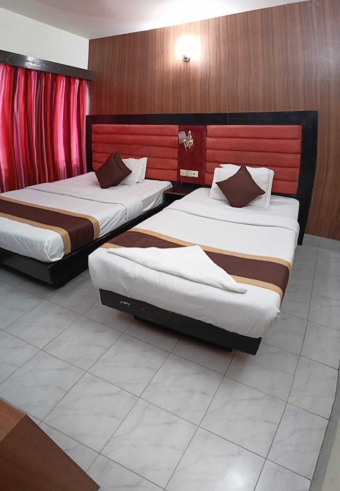 Skylink Ltd Hotel 6/47