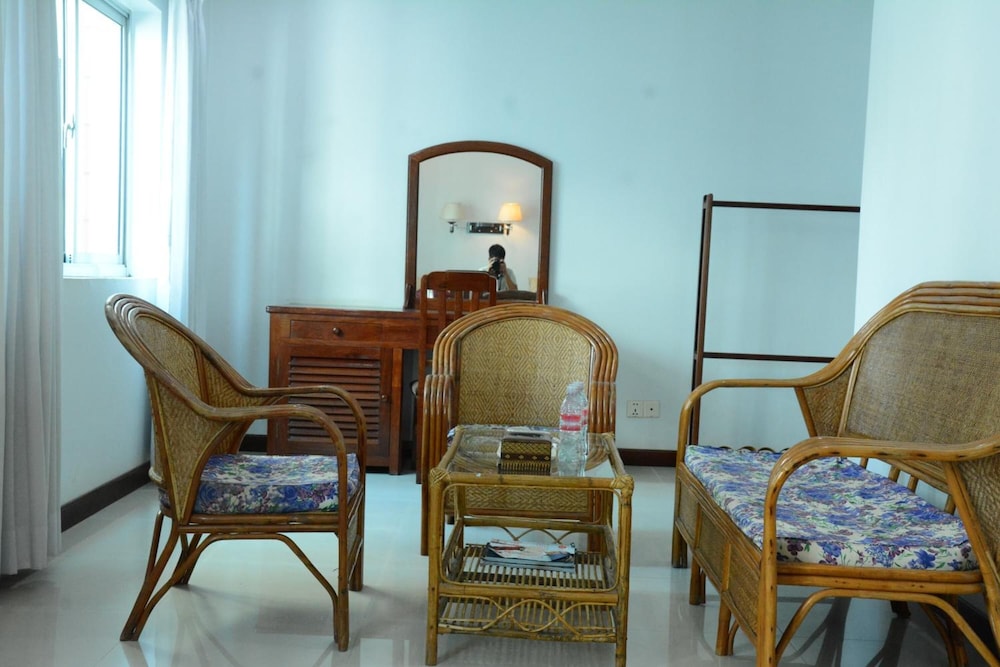 Mom's Guesthouse 42/54