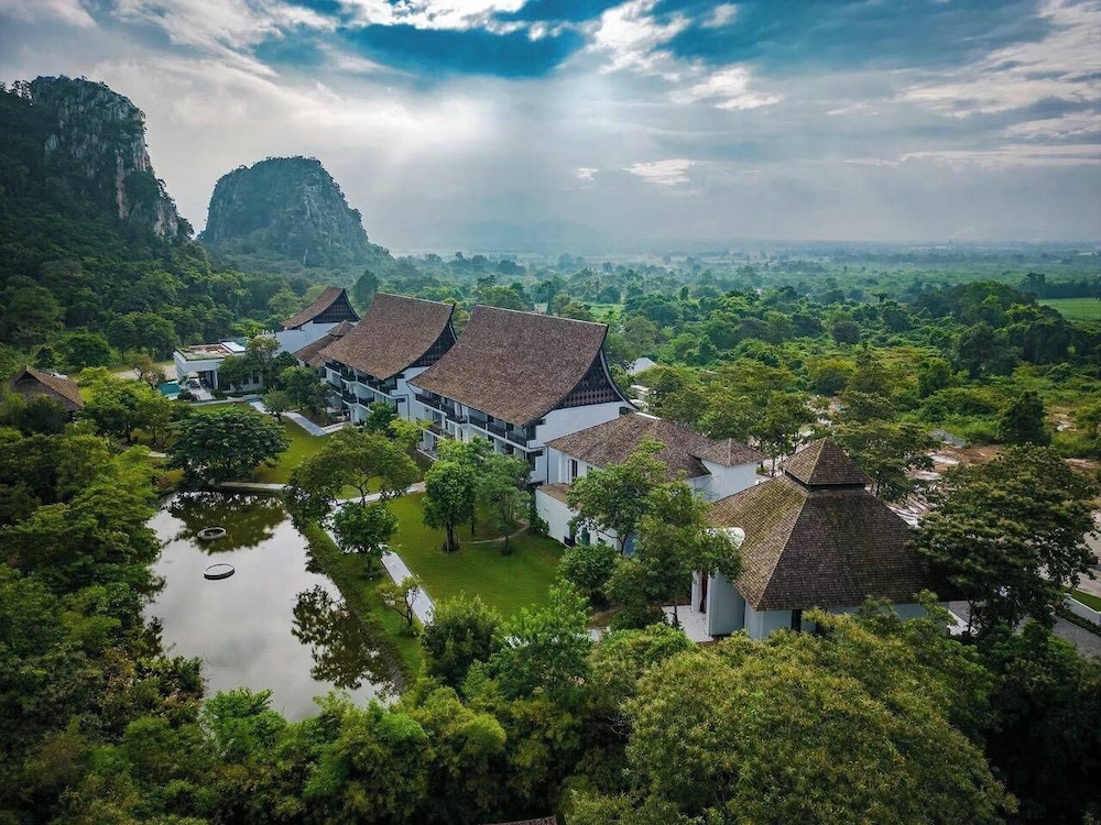 The SOUL Resort 52/60