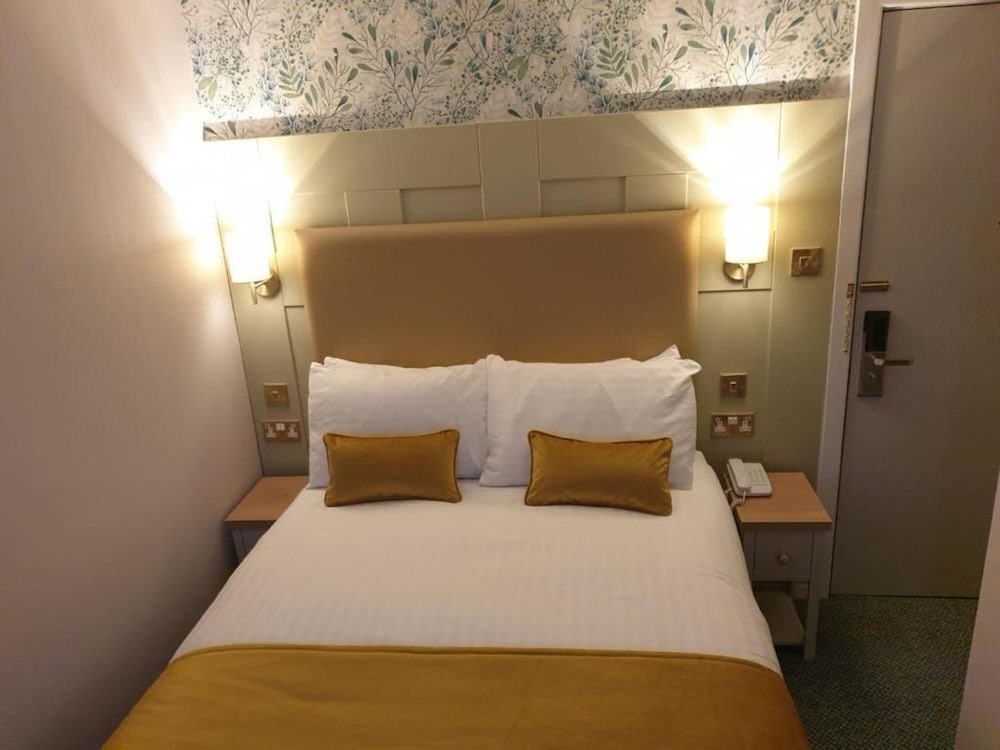 Stanton House Hotel 22/85
