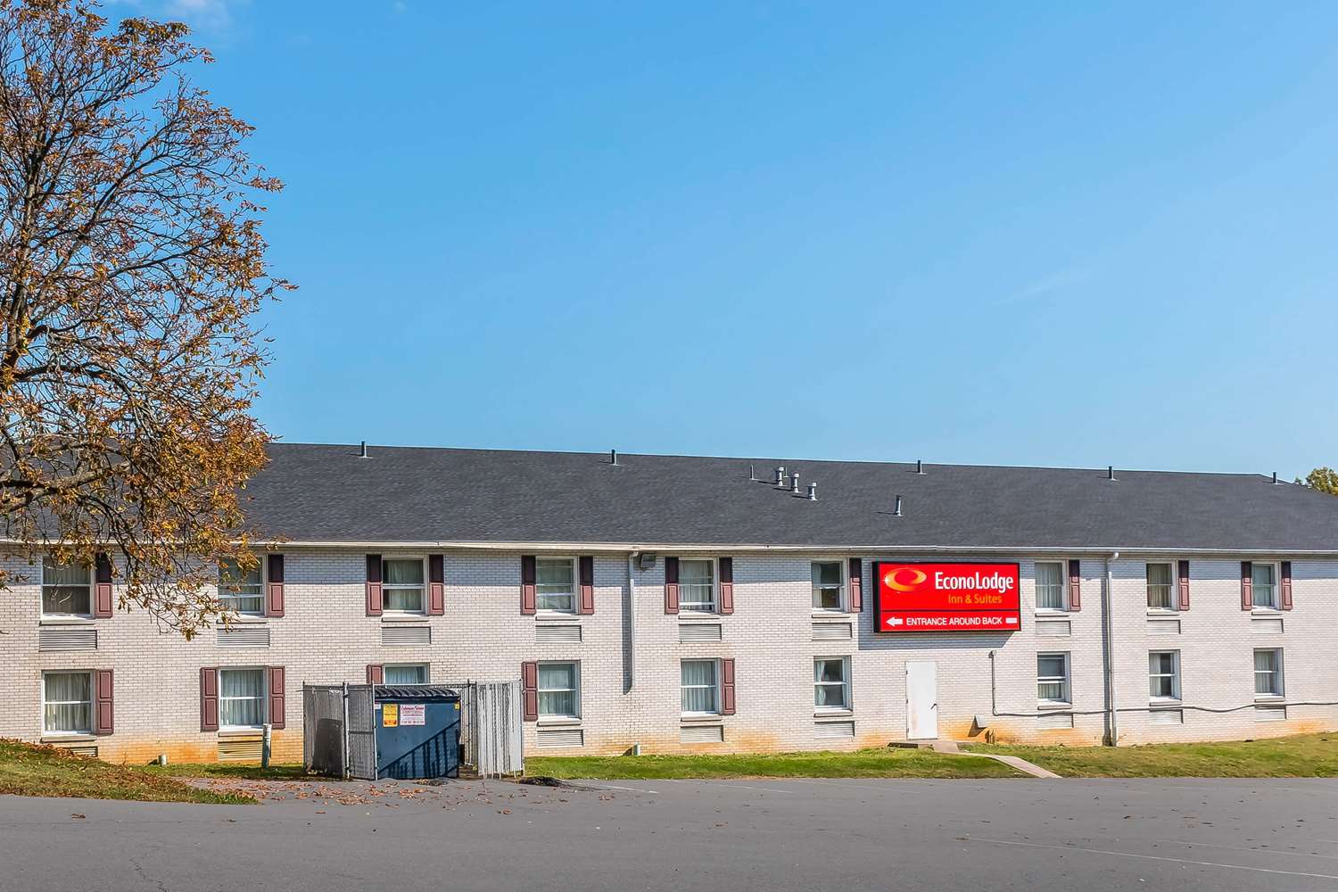 Econo Lodge Airport Reading PA 37/37